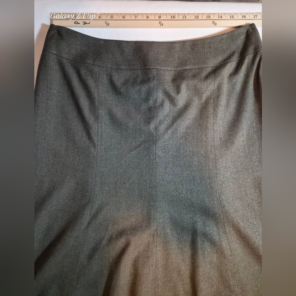 ​Talbots Petites Heathered Grey Wool Blend Pencil Skirt Size 14P - Picture 4 of 7